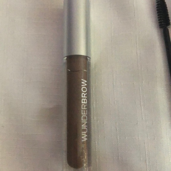 WunderBrow - Picture 3 of 3